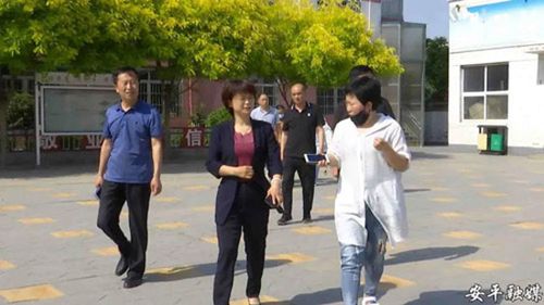 衡水市人民政府 县市区动态 副县长张娜督导检查小学