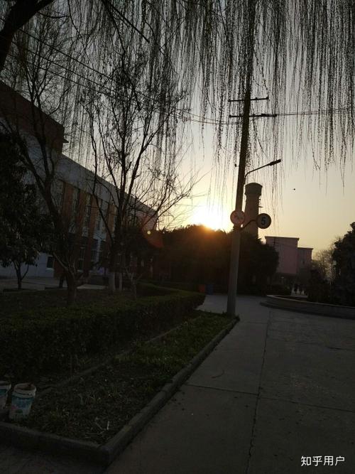 各位大神帮忙评论下许昌学院医学院怎么样?2017应届高中毕业生!