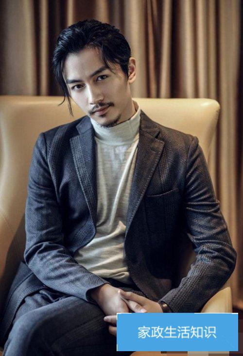 男生长头发扎小辫耍酷玩调皮今年男生超酷帅的扎头发造型