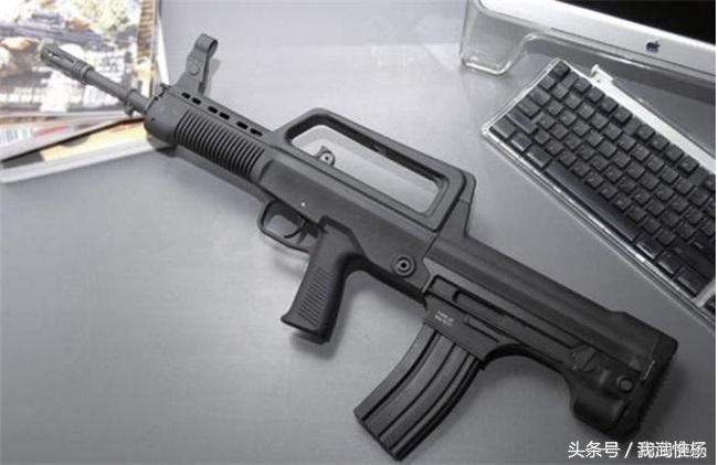 国人的"枪王"—95式自动步枪