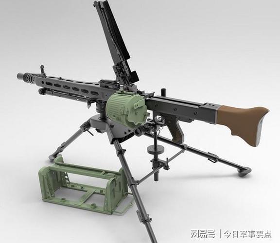 难怪突尼斯战役,不可一世的美国大兵,被mg42通用机枪打得彻底没了脾气