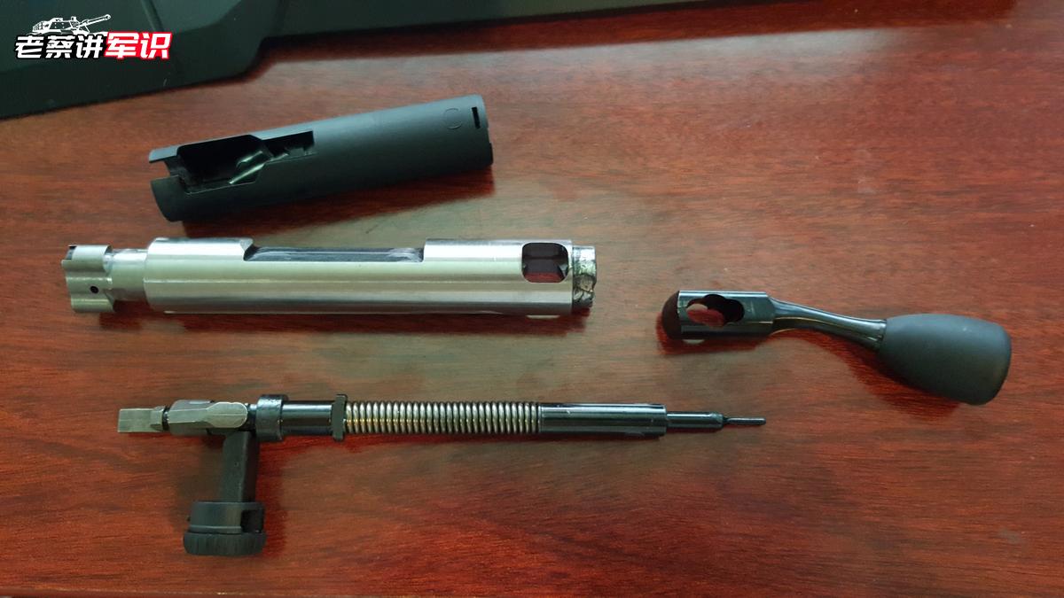 精确射击世界的入门级高性价比武器:鲁格精密步枪_枪栓