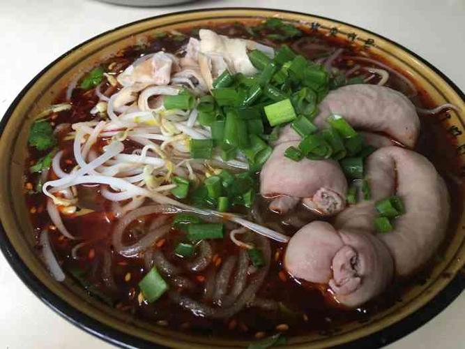 胡记冒节子肥肠粉嘉兴路店