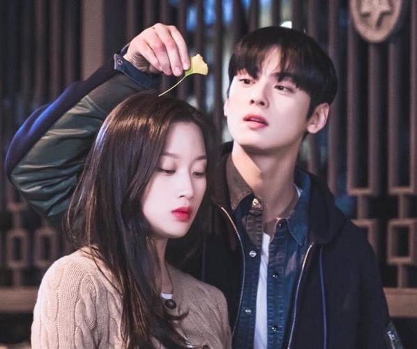 玄彬车银优任时完拍摄新画报车银优新造型引热议网友很神奇