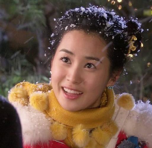 李多海大家都很熟悉了,毕竟《我的女孩》在当时属于火遍亚洲了.