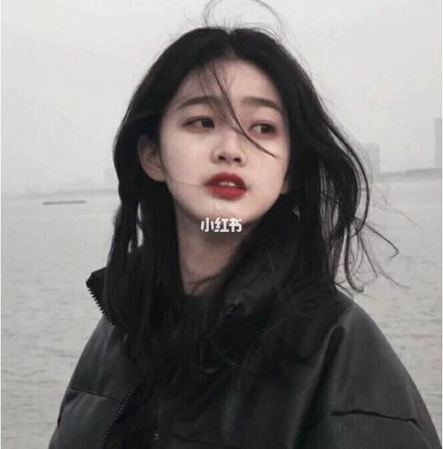 满眼星辰,失望至极……女生头像_素材_头像