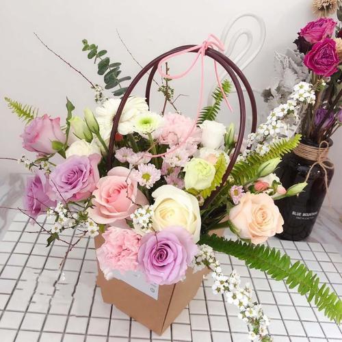 手提小花篮真的超级漂亮!