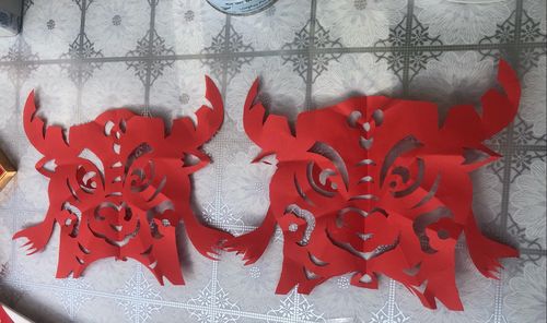 巧剪窗花迎新春