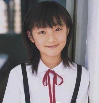 可爱的小学生适合什么发型 适合小学生的简单发型(4)