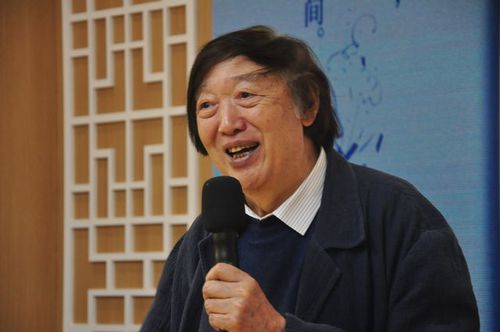 王蒙逢"饕餮之年",冯骥才写"俗世奇人",张炜办 "原野盛宴"