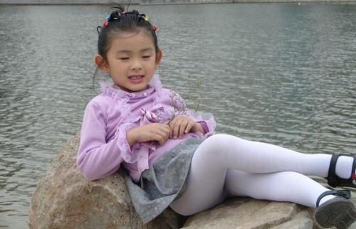 小女孩白袜图片_百度知道