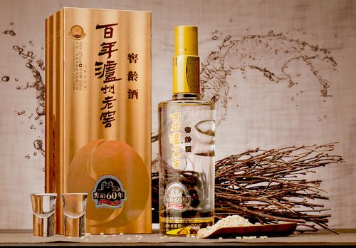泸州老窖 窖龄60年 38度 浓香型白酒 500ml(新老包装交替发货)