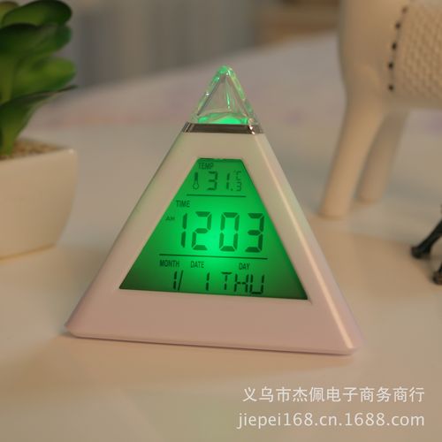创意时尚三角形时尚闹钟 led创意显示屏闹钟 批发多功能夜光闹钟