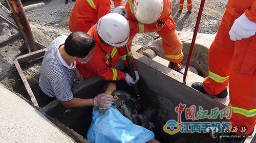 吉安一男子双腿绞入破碎机被搅拌 当场死亡