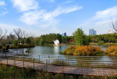 西流湖雕塑公园