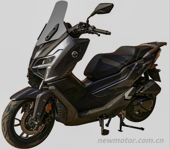 新车一无极150全新水冷踏板更多信息曝光