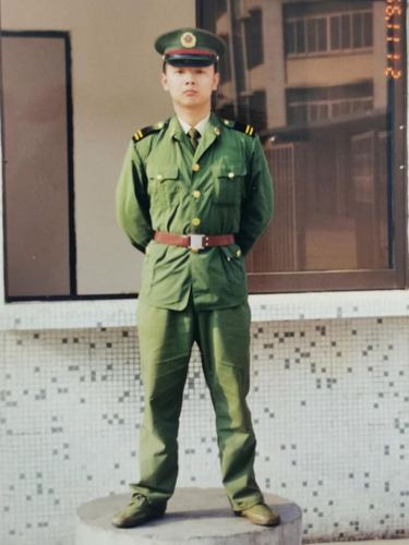 退伍不褪色! 脱下军装 他们在地方发光发热