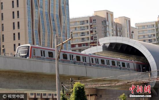 资料图:北京地铁燕房线.杜佳 摄 图片来源:视觉中国