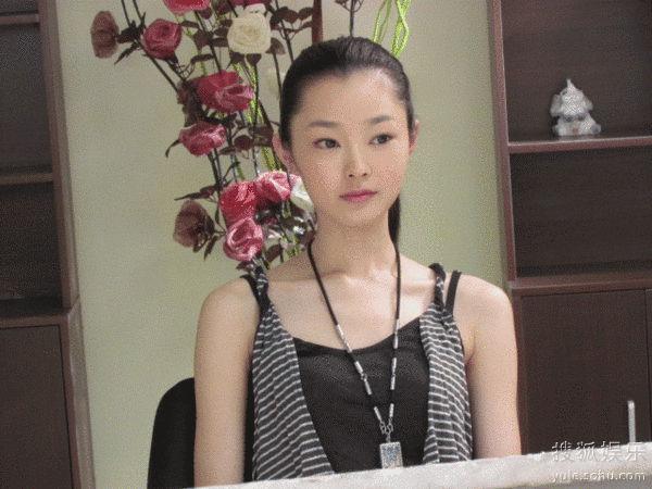 宋轶加盟《宝贝计划》 与陈思成成兄妹(组图)