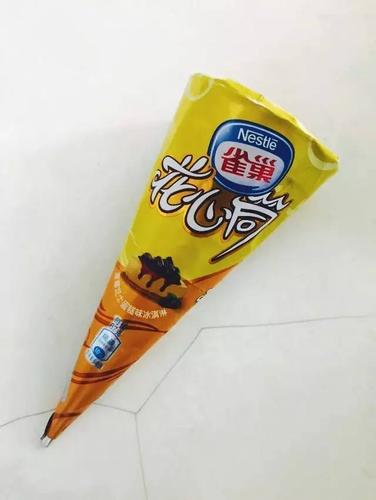 10,雀巢花心筒蓝莓芝士蛋糕味冰淇淋