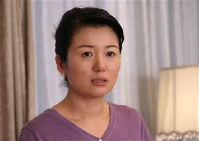 她是杜淳的妈妈为拍戏假戏真做如今隐退无人识