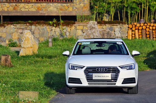 试驾全新奥迪a4l 最懂我们的还是它!-豪车事