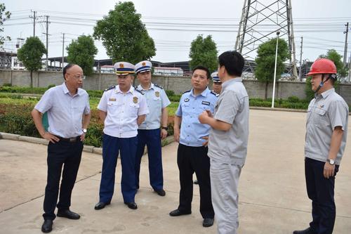 樟树市副市长,公安局局长带队开展全国"两会"前安全生产检查
