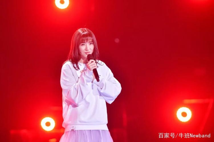 手动@胡彦斌校长,被员工讨教