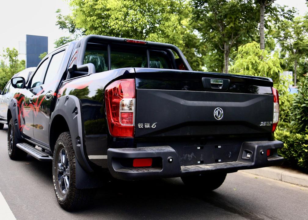 又一硬派皮卡锐骐6越野版1448万起柴油四驱后差速锁