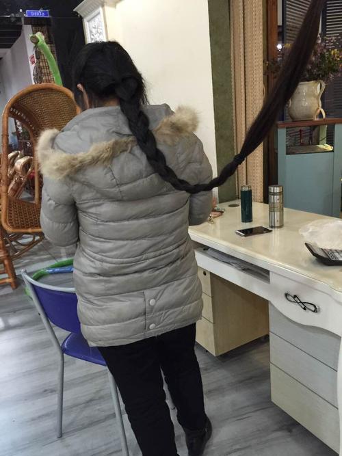 长发及腿
