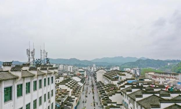 中国最牛的旅游小县城:拥有12个4a级景区,还有1个5a级景区