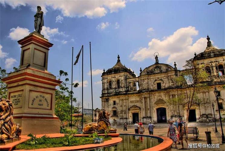 位于马那瓜湖西南岸的马那瓜是尼加拉瓜的首都,也是尼加拉瓜最大的