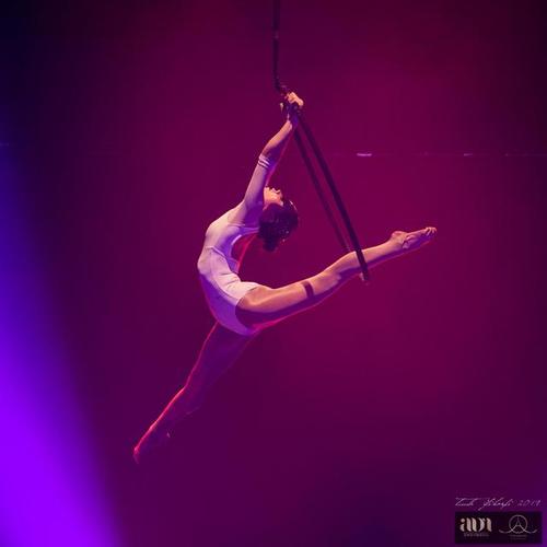 第四届airstars空中舞蹈艺术大赛|吊环专业组(季军)--阿呷热洛莫