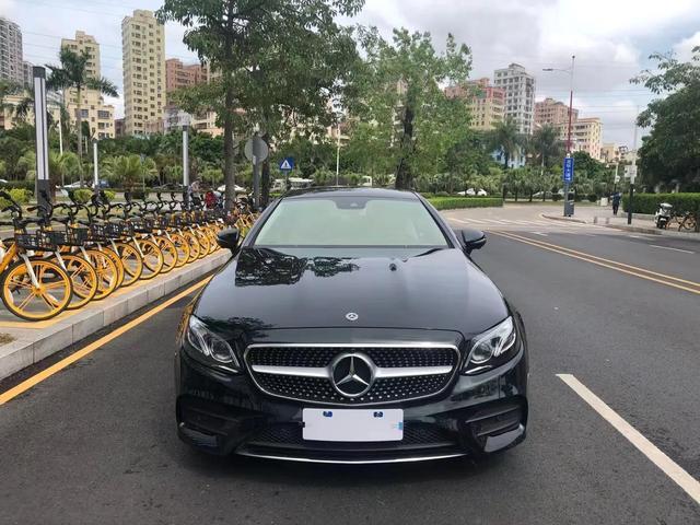 来一台稀有货奔驰e300双门轿跑