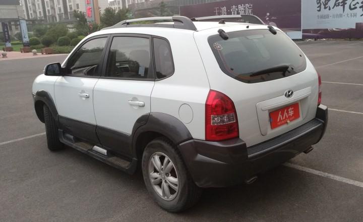 现代-途胜 2009款 2.0l 手动两驱时尚型(改装天然气)