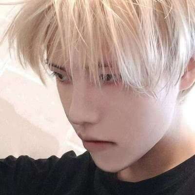 帅哥照片帅气头像 高清男生适合做头像的图片帅气