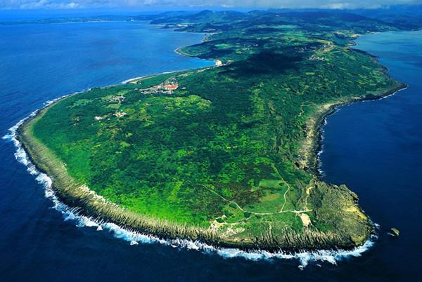 台湾的地理环境是怎样的?