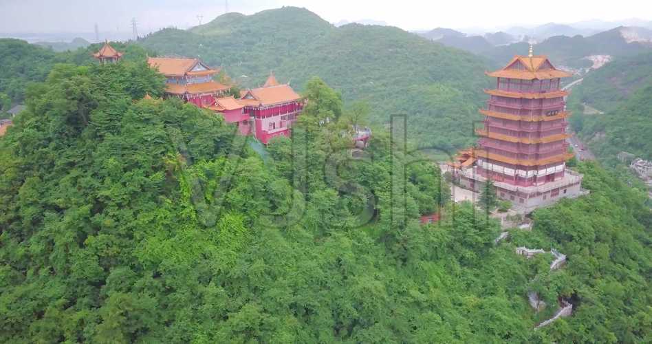 贵州贵阳清镇市巢凤寺航拍视频素材