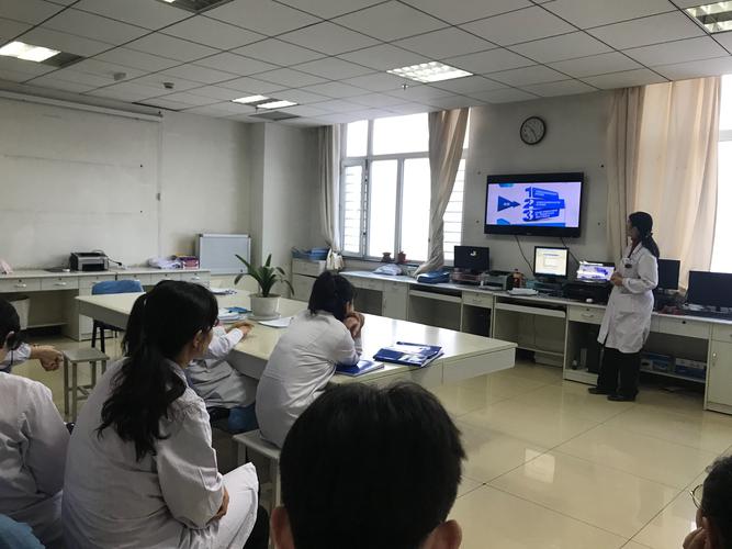 2018-12-25新疆医科大学第五附属医院内分泌科科室会