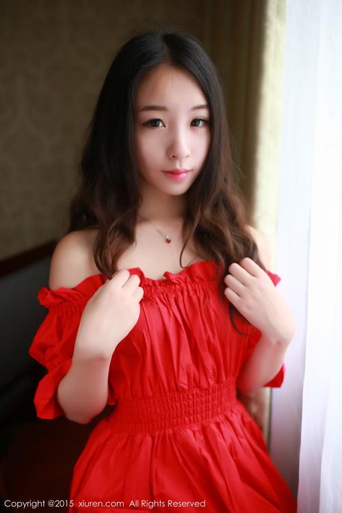 美媛馆90后mm梓萱cry红衣高贵写真