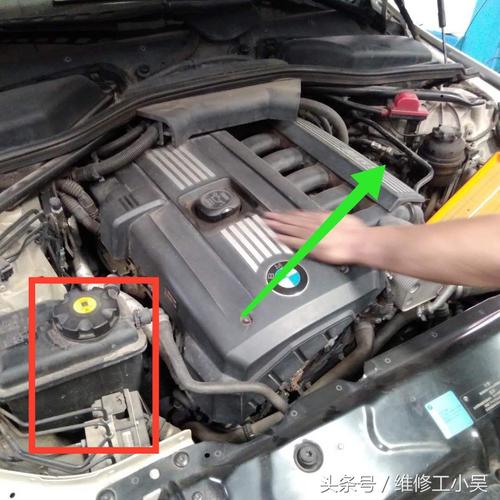 宝马5系发动机冷却液更换多少时间(发动机冷却液过低