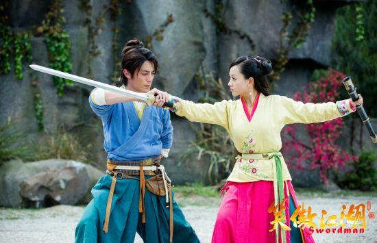 《笑傲江湖》霍建华杨蓉上演暧昧情