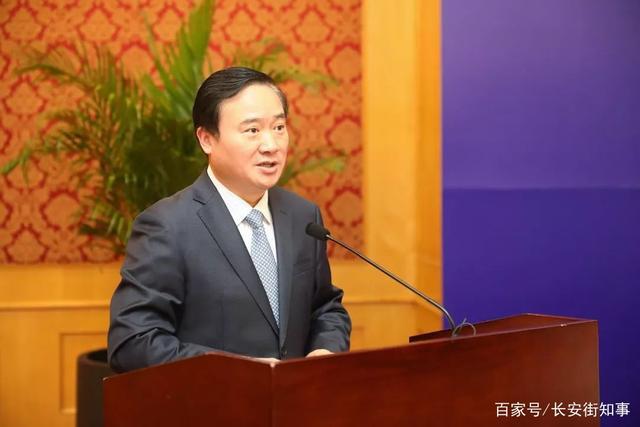 上海市委常委,浦东新区区委书记翁祖亮,已出任中国五矿集团董事长.