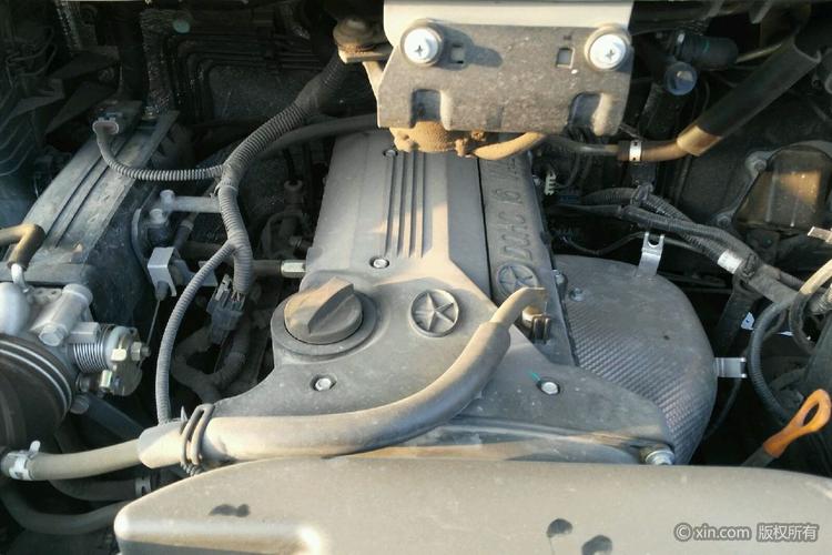 江淮瑞风m2发动机特写