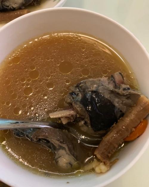  p>枸杞红枣乌鸡汤是一道 a href="#" data-lemmaid="4983316">菜品 