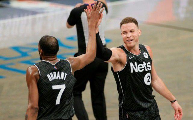 4大数据领跑全队格里芬激活篮网替补杜兰特他的智商太高了