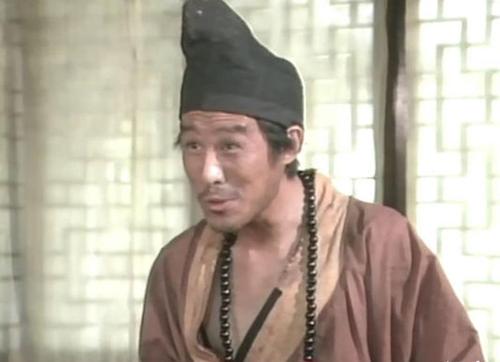 同是济公扮演者,大家只记住了游本昌,而他却鲜有人知!