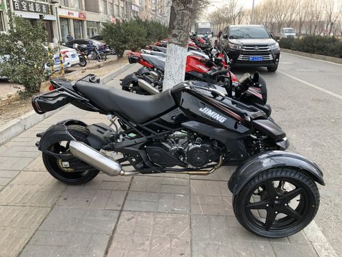 吉利倒三轮 倒三轮摩托车