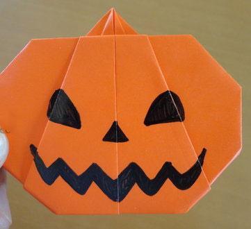 简单万圣节南瓜灯手工折纸