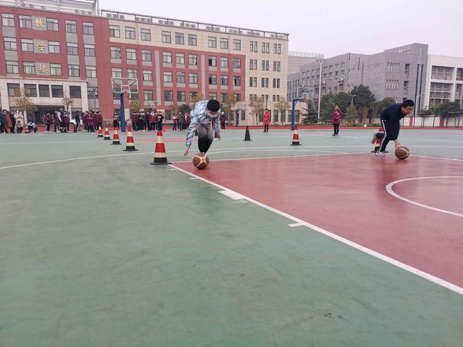 让校园嗨起来 郑州市金水区新奇初级中学举办冬季趣味